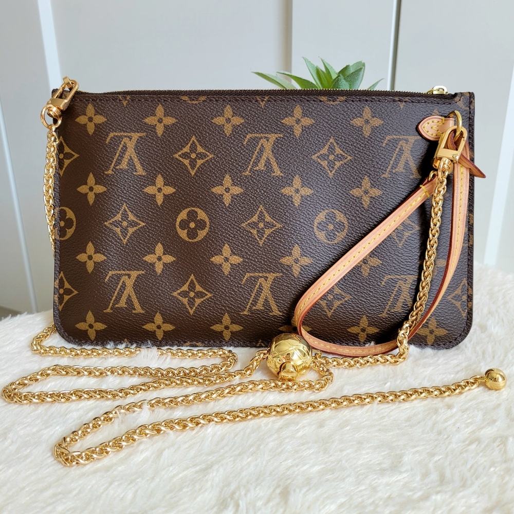 💕Louis Vuitton Neverfull Clutch Wristlet Crossbody - Monogram